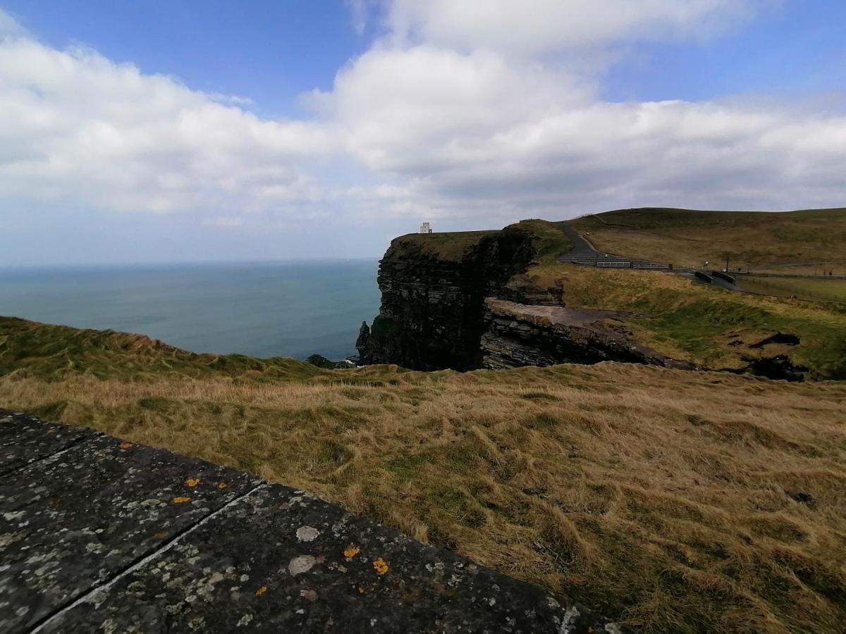 Aran View Country House And Lodge Doolin Exterior foto